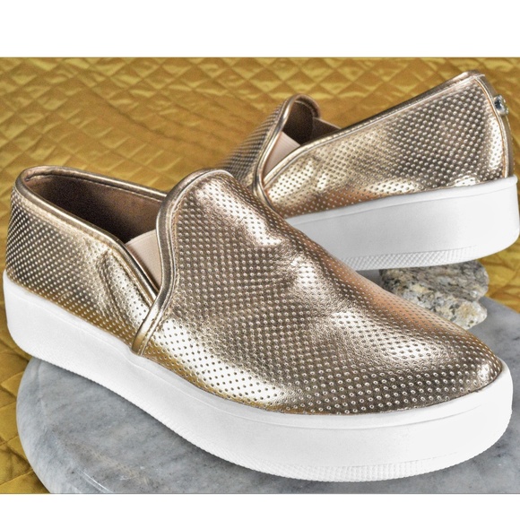 Steve Madden Shoes - SOLD  STEVE MADDEN Gracy Rose Gold Sneakers 8.5